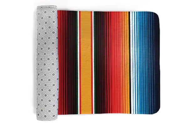 Tappeto Strisce orizzontali colorate in stile messicano