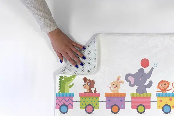 Tappeto moderno Animali su un treno