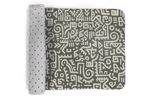 Tappeto moderno Modelli geometrici astratti e simboli