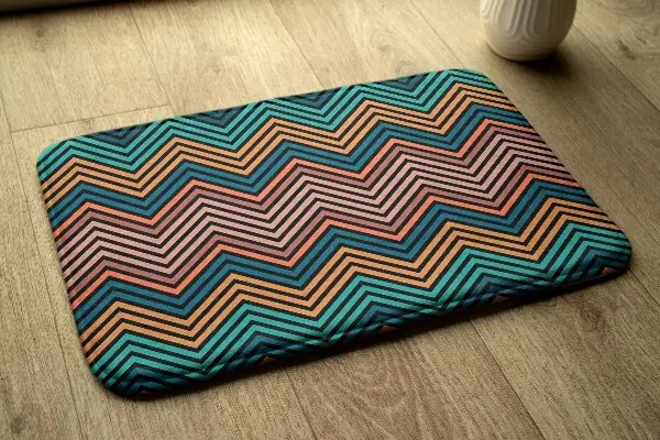 Tappeto moderno Zigzag con strisce colorate