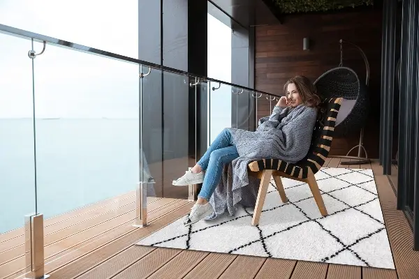 Tappeto balcone Linee Di Pattern Nere