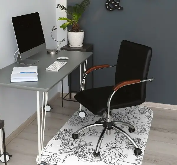 Tappeto sedia ufficio Fiori In Bianco E Nero