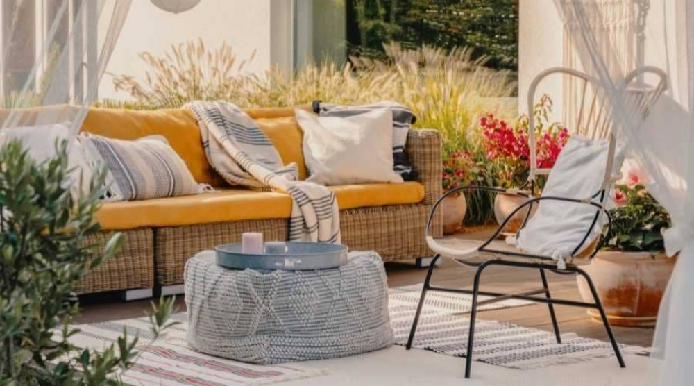 come organizzare una terrazza davanti alla casa