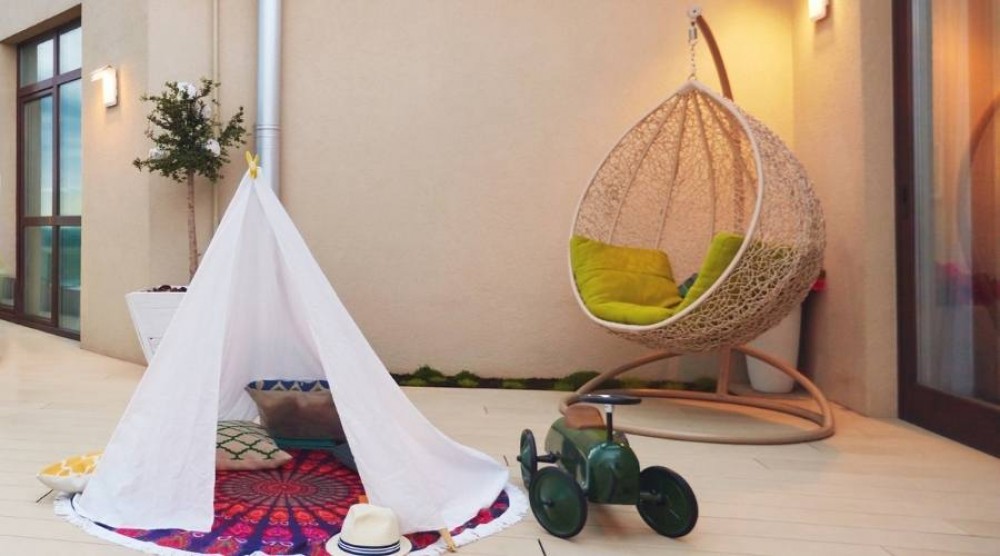 Come organizzare un balcone per un bambino?